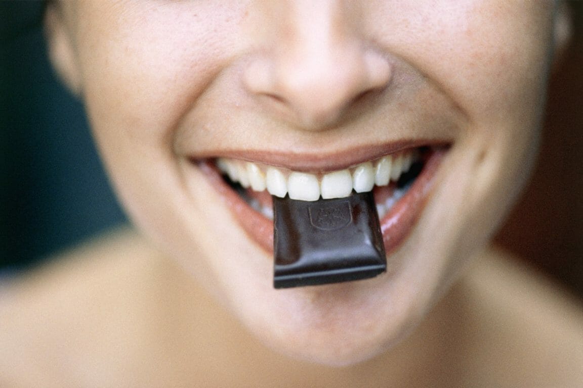 how-dark-chocolate-can-improve-your-performance-2024