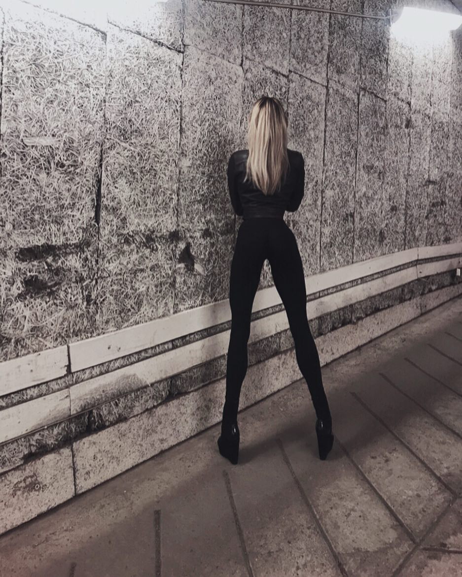 Swedish model Ia Ostergren famed for her incredible 40 inch legs reveals  how she was tormented at school by cruel bullies